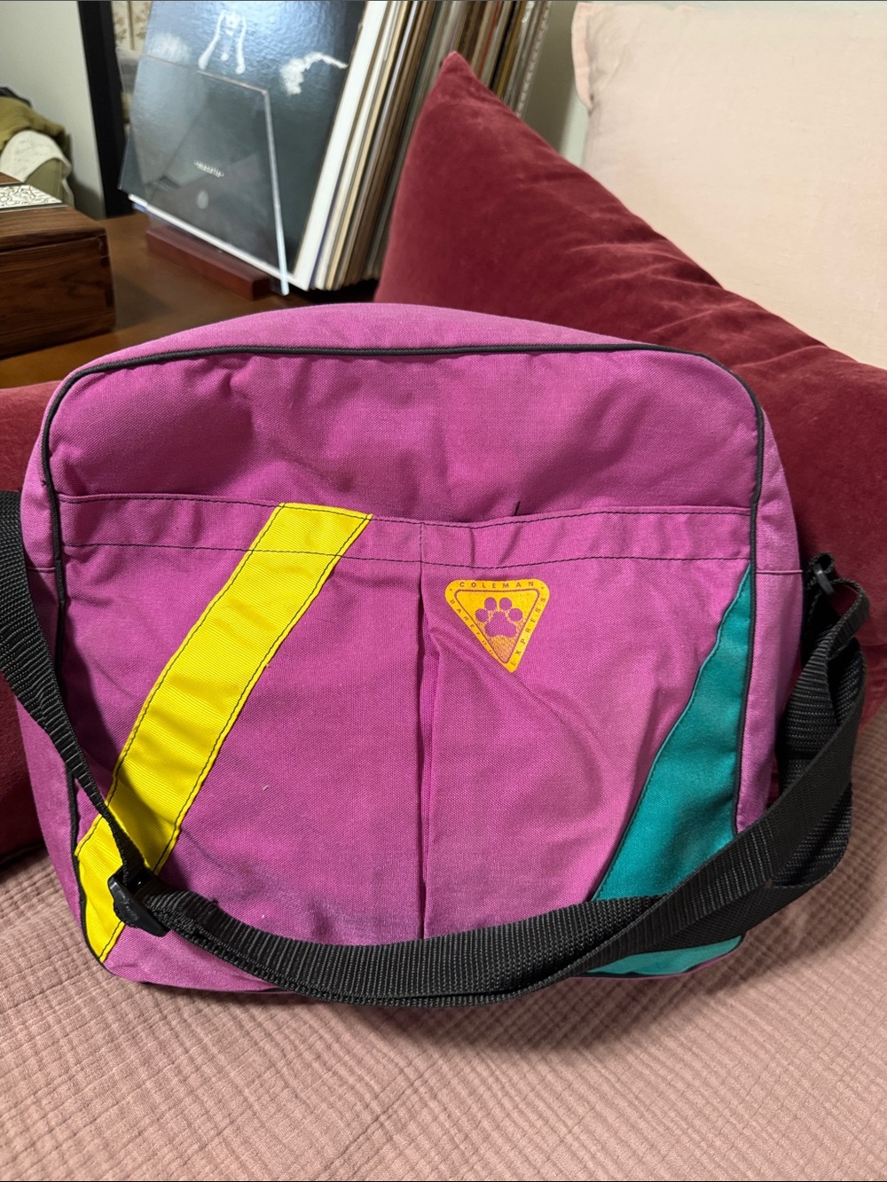 Retro vintage 80s insulated cooler lunch box